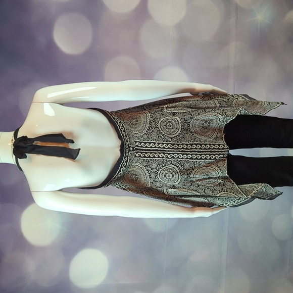 BCBG Max Azria sz S Silk Hanky Hem Asymmetrical Halter Style Zip Back Top - Picture 3 of 6